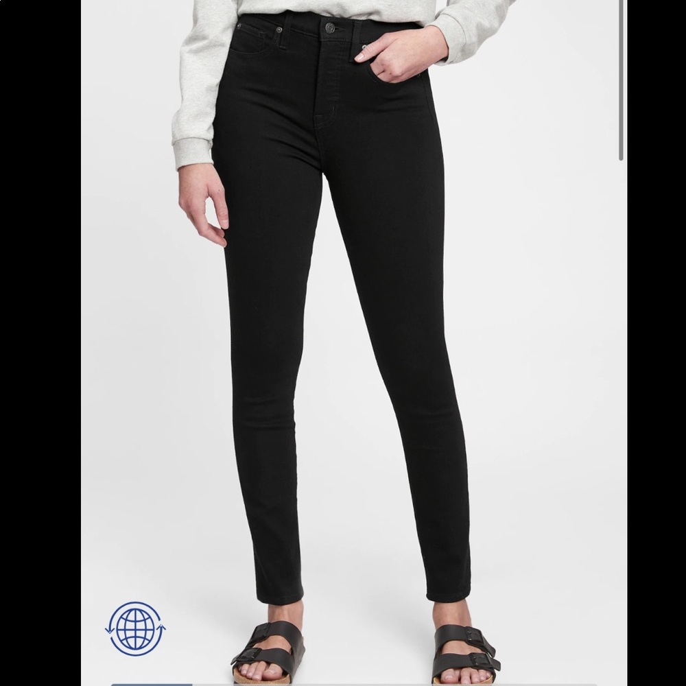 Gap True Skinny Black Jeans - 29 Short